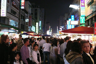http://lh3.google.com.tw/image/dmreader8/RhmsqN1RhdI/AAAAAAAAAUc/GDuiAHjnVRw/s400/R0010759.JPG